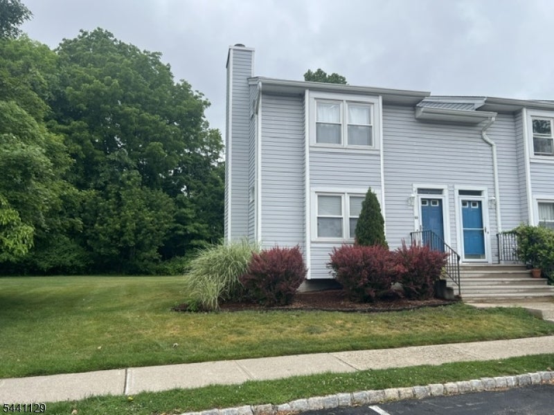 53 Village Dr — photo