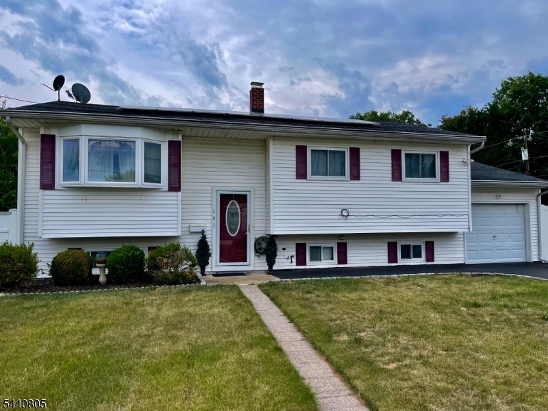 101 Lee Dr — photo