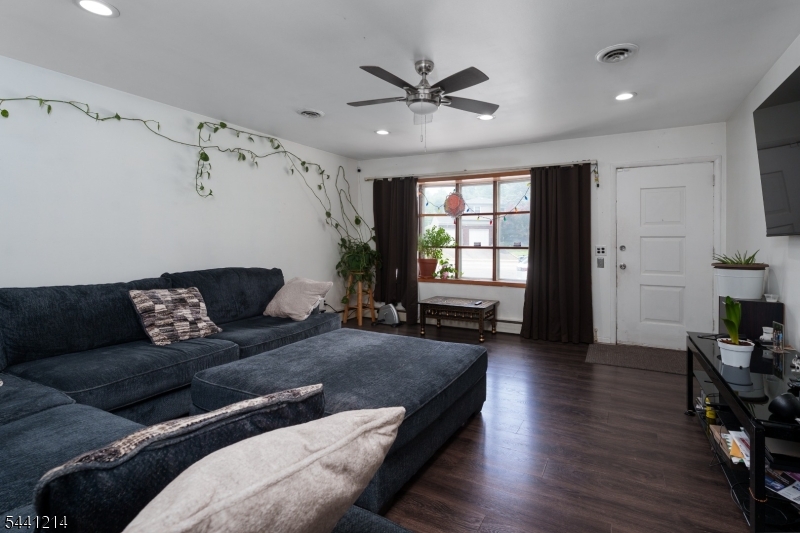 984 New Dover Road, Edison, NJ 08820 — photo 2