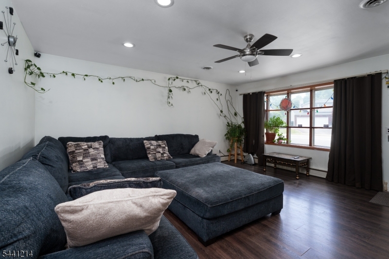 984 New Dover Road, Edison, NJ 08820 — photo 3
