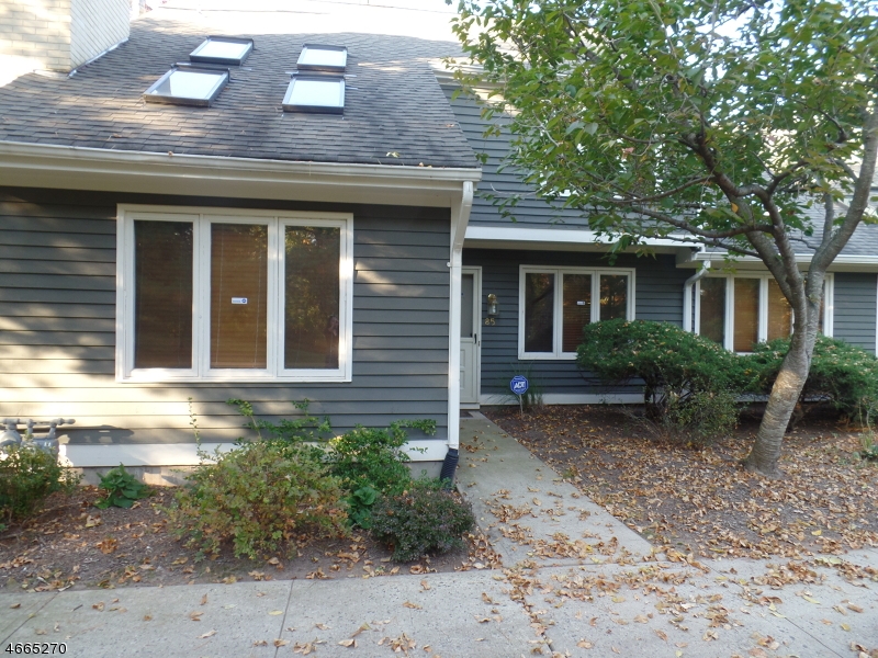 85 Village Drive — photo