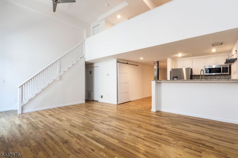 518-536 Gregory Ave 203 — photo