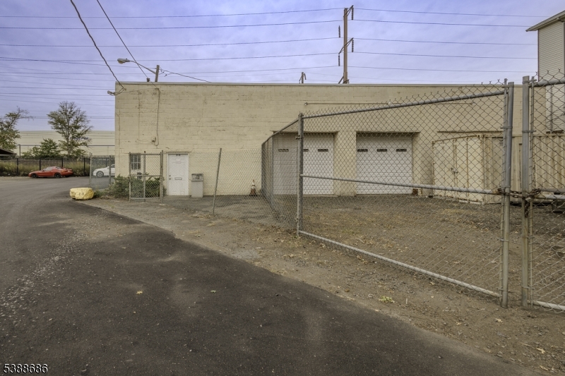 2-8 Pennsy Place — photo
