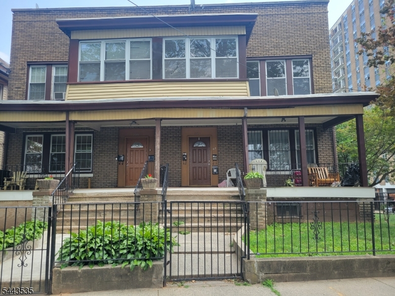 110 Dayton Street 1a — photo