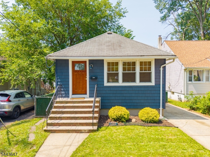 442 W Scott Avenue — photo