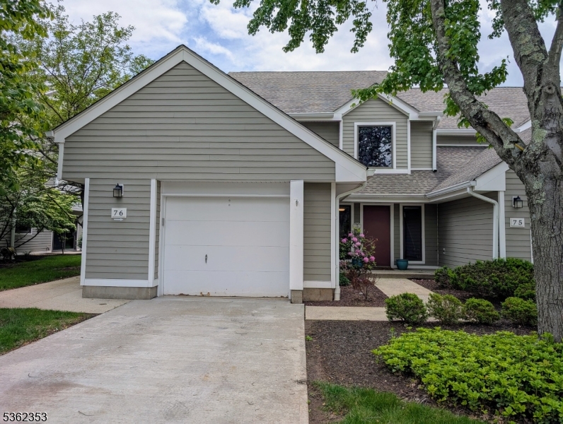 76 Stryker Court — photo