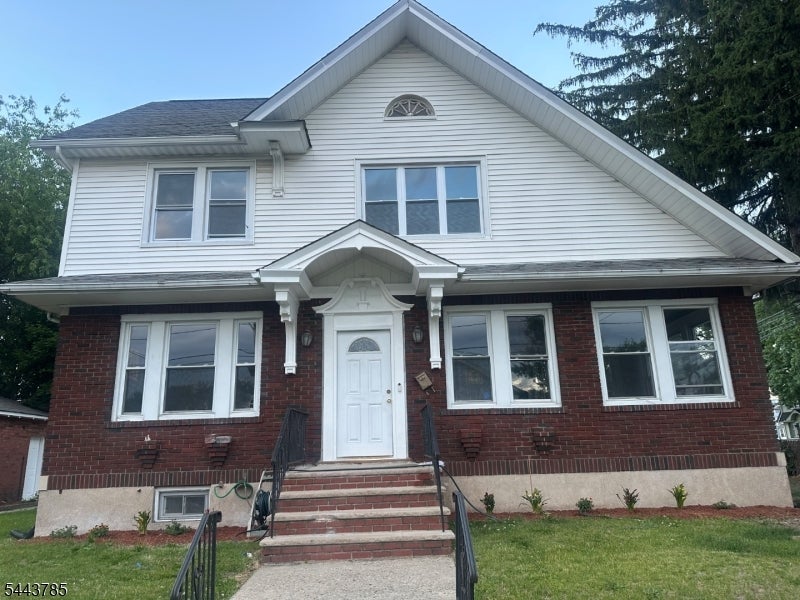 81 Union Ave — photo