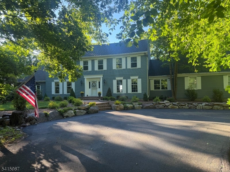 12 Laurel Hill — photo