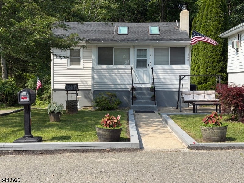 15 Kentucky Ave — photo
