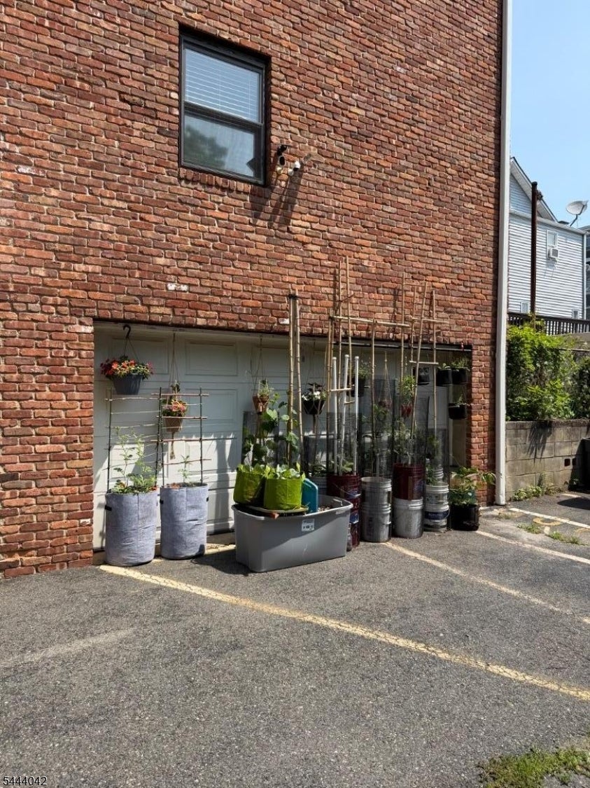 68-70 Montgomery St3 3 — photo