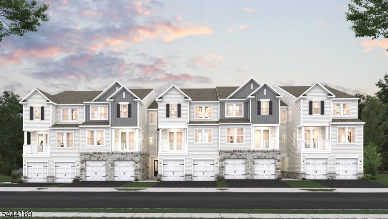 16 Reservoir Court 712 — photo