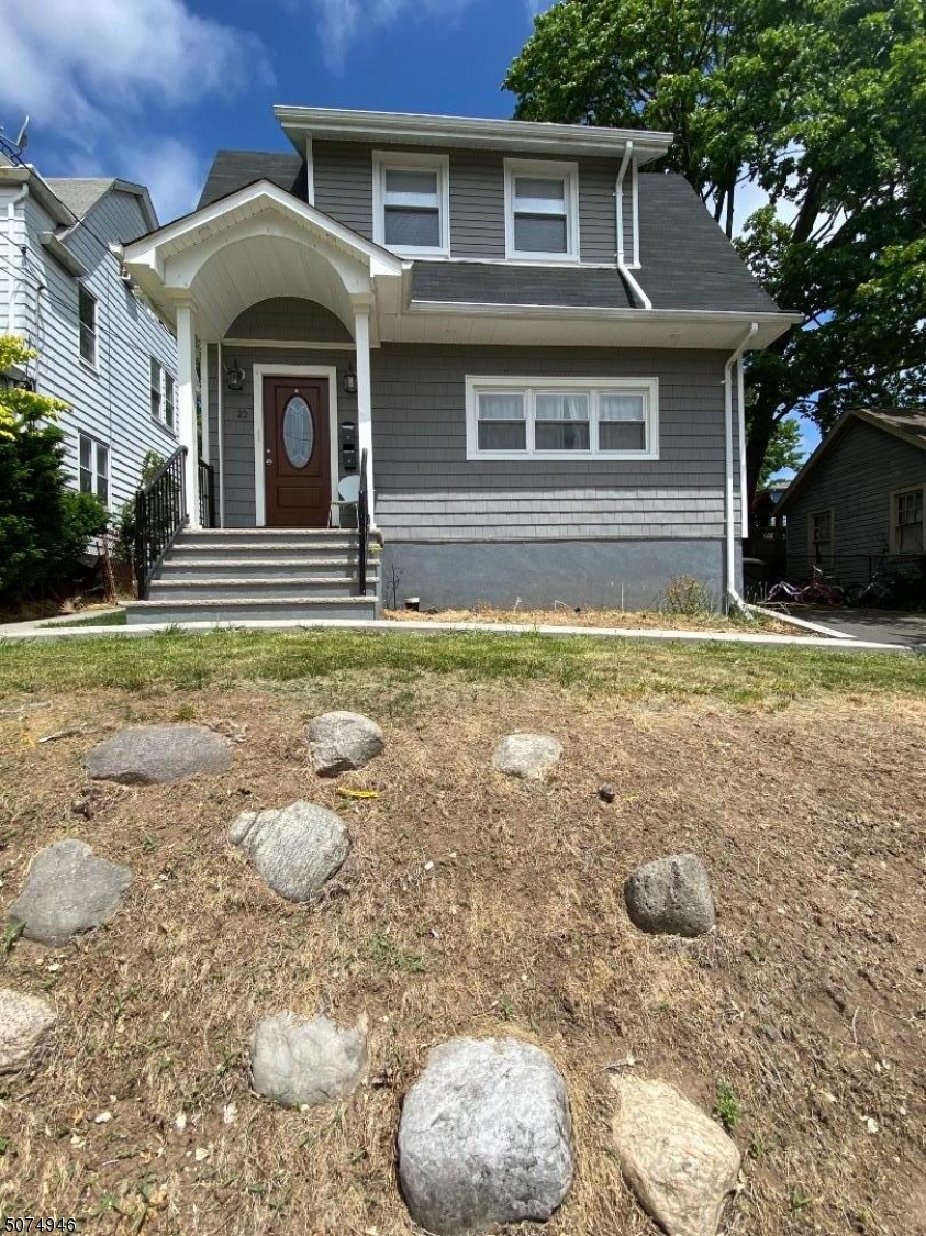 23 Walnut Terrace — photo