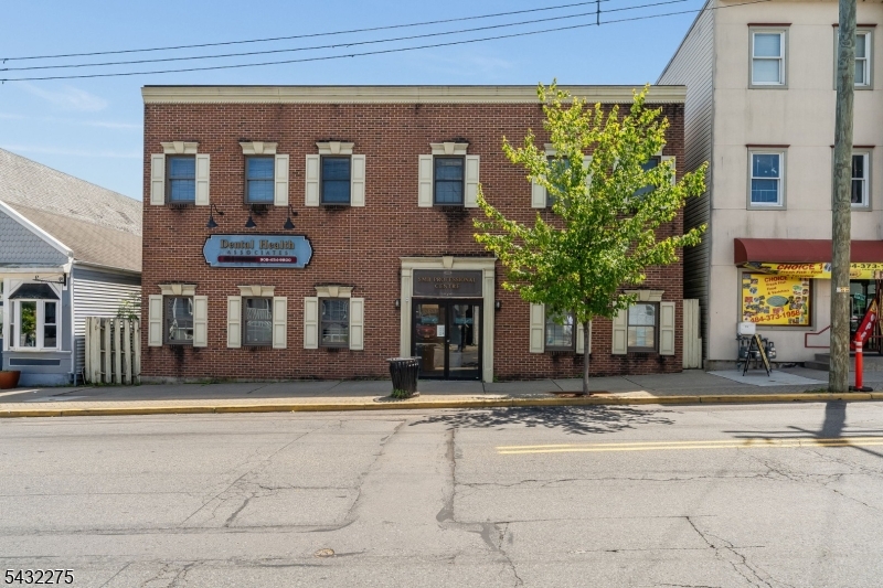 320 S. Main Street — photo