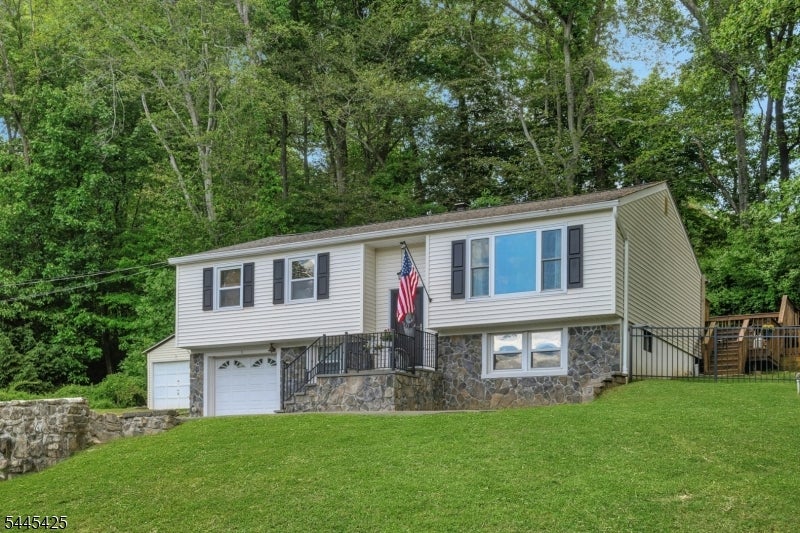 3 S Hillside Dr — photo