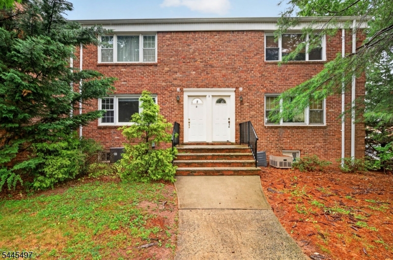 5 Stanford Drive — photo