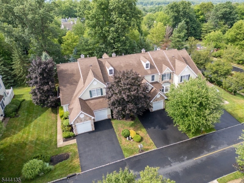 58 Patriot Hill Dr — photo