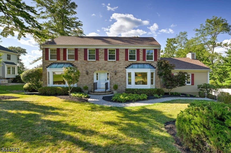 3 Dogwood Dr — photo