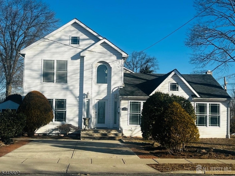 63 Jefferson Boulevard — photo