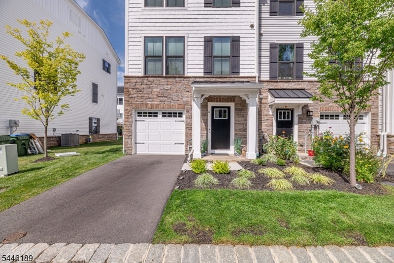 6 Saw Mill Cir — photo