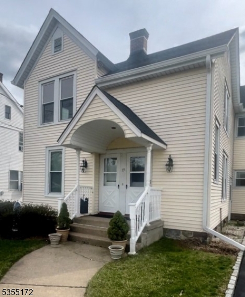 19 E Hanover Avenue — photo