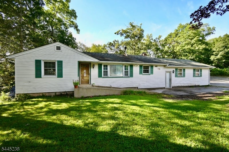 45 Espanong Rd — photo