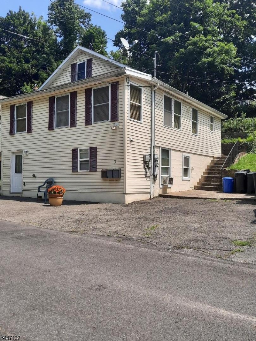 7 E Stuart Street, Newton, NJ 07860 — photo 2