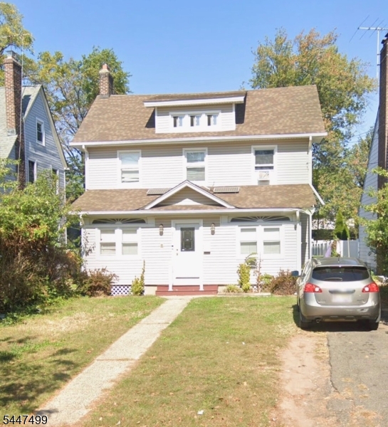 211 E 3rd Avenue — photo