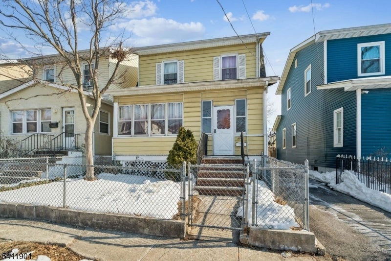 7 Wolf Pl — photo