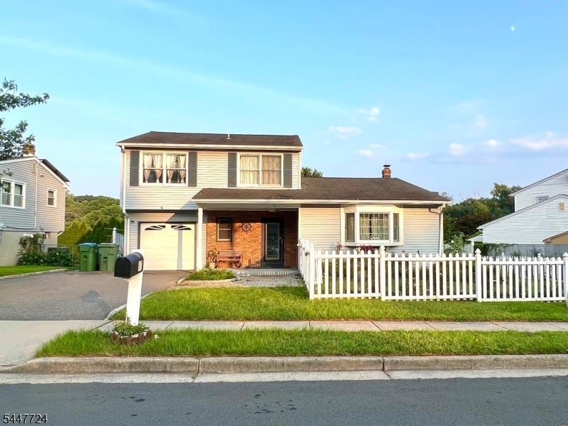 17 Ridge Rd — photo