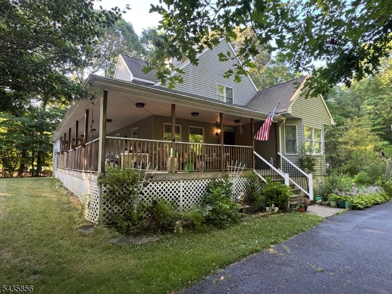 7 W Woodland Ave — photo