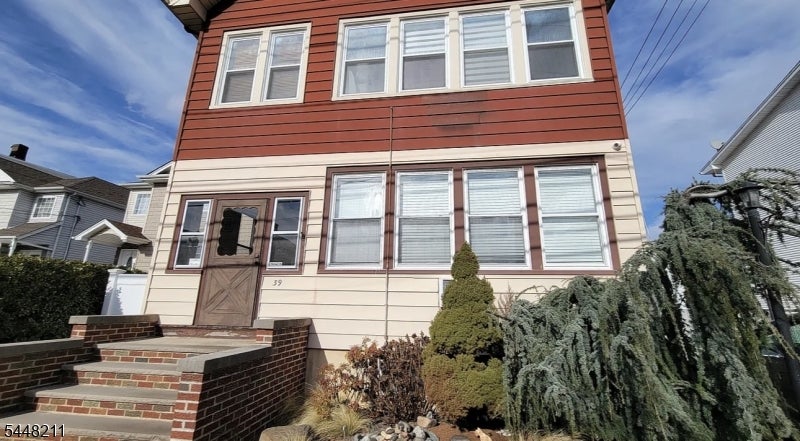 39 Alden St 3 — photo