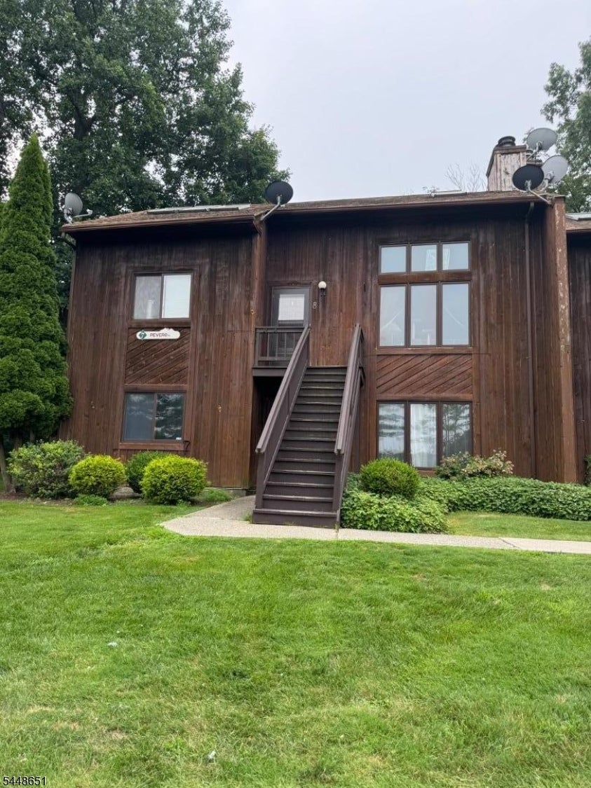 7 Pevero Dr 8 — photo
