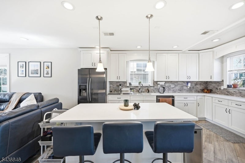 538 W Broad St — photo