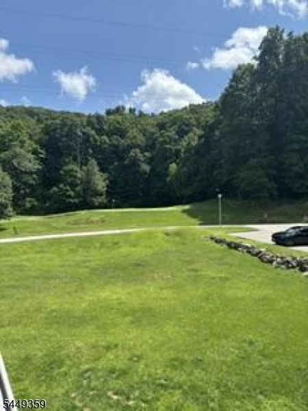 20 Augusta Drive 6 — photo