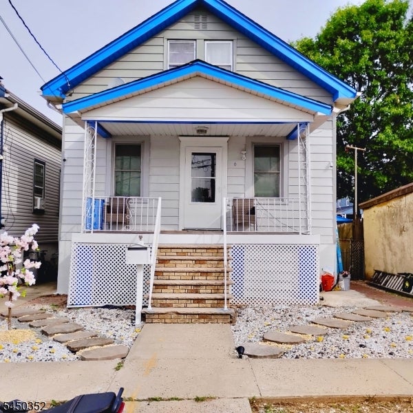 6 Worden Ave — photo