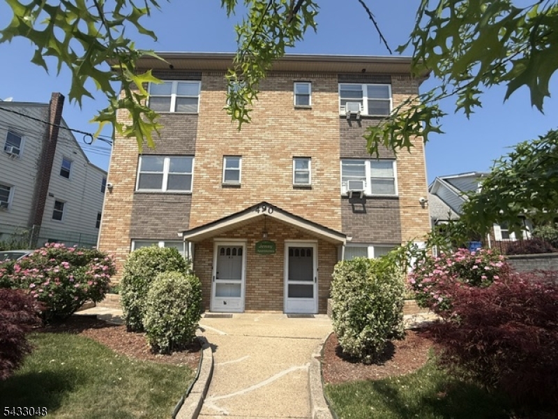 490 union B3, Rutherford, NJ 07070