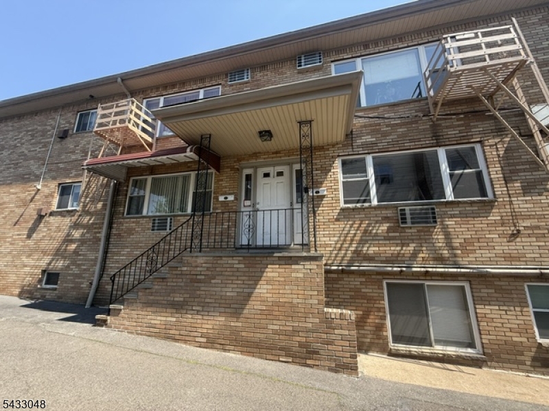 490 union B3, Rutherford, NJ 07070 — photo 2