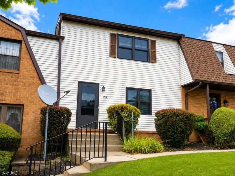 159 Riva Dr 7 — photo