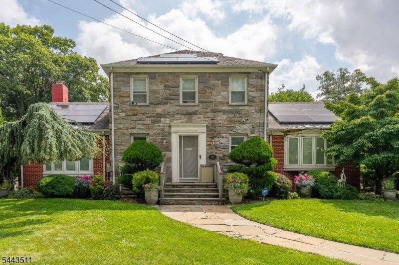 905 Salem Ave — photo