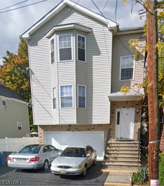 251 South 18th St 2 — photo