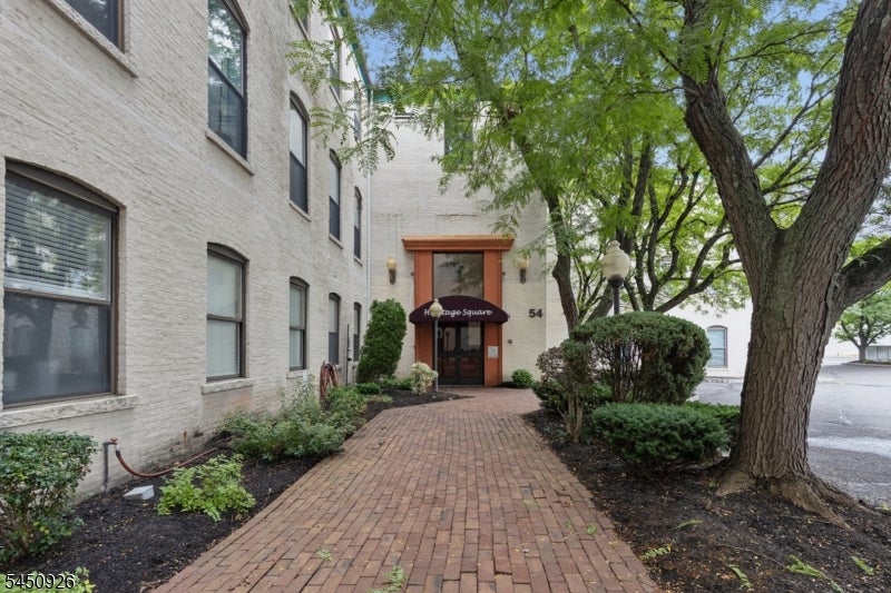 54 W Cherry St 112 — photo