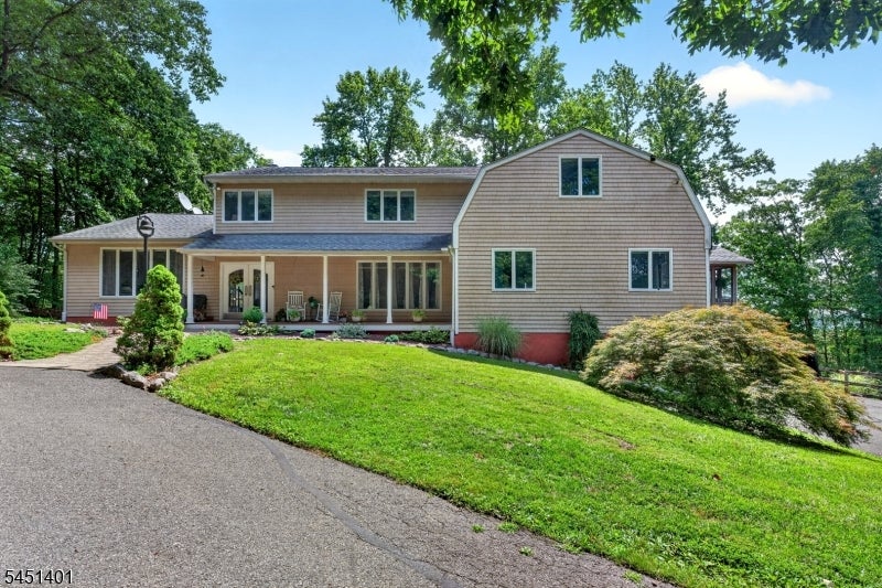 5 Beechwood Lane — photo