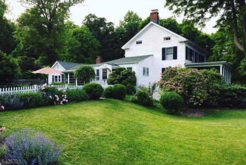 32 Tanners Brook Rd — photo