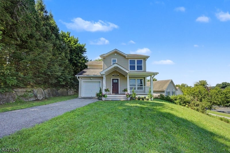 4 Michael Ct — photo