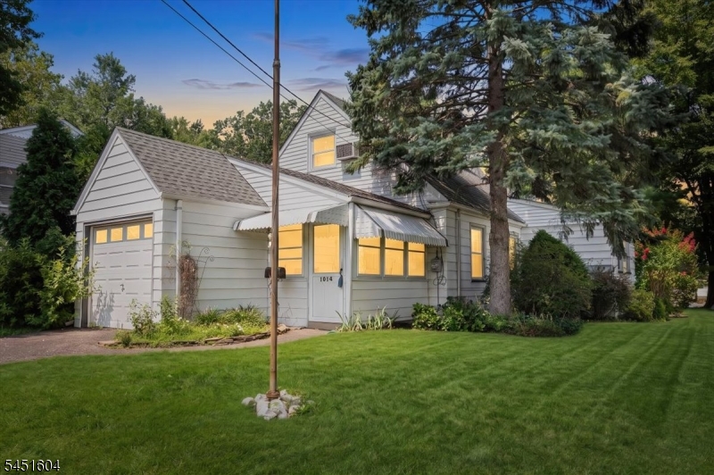 1014 Raritan Road, Cranford, NJ 07016