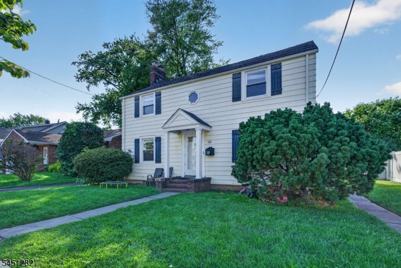 112 Rosewood Ter — photo
