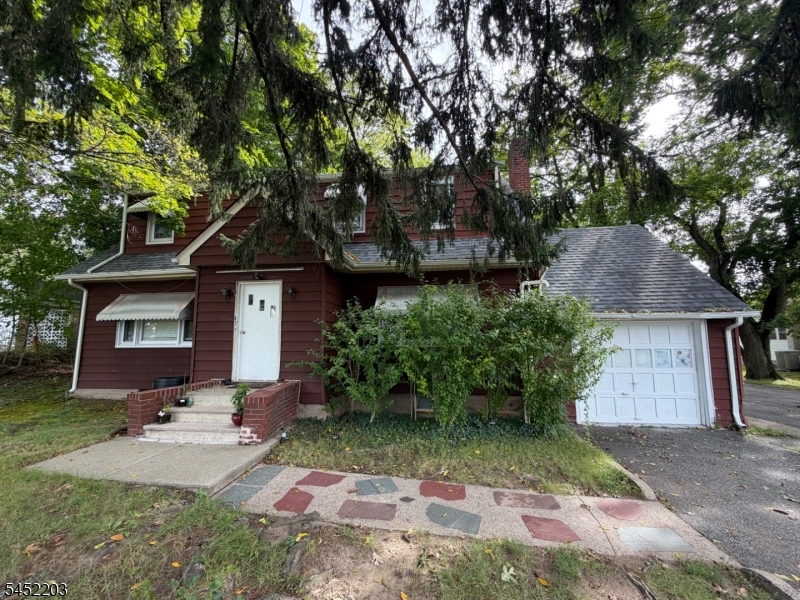 1016 Valley Road — photo