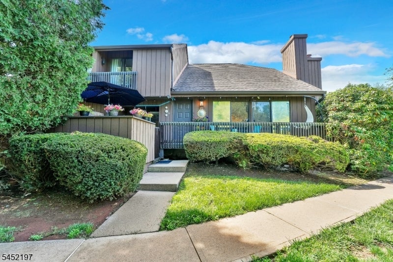183 Kingsberry Dr — photo