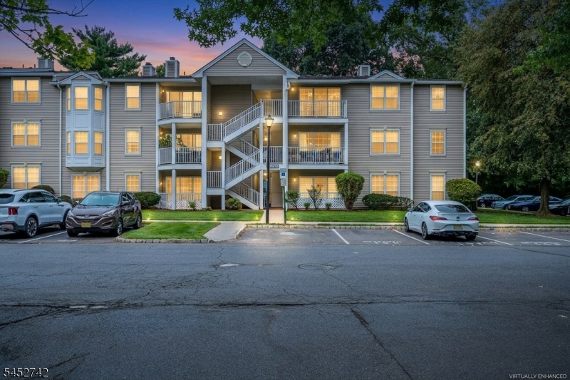 85 Lindsey Court — photo