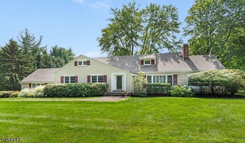 6 Stark Dr — photo